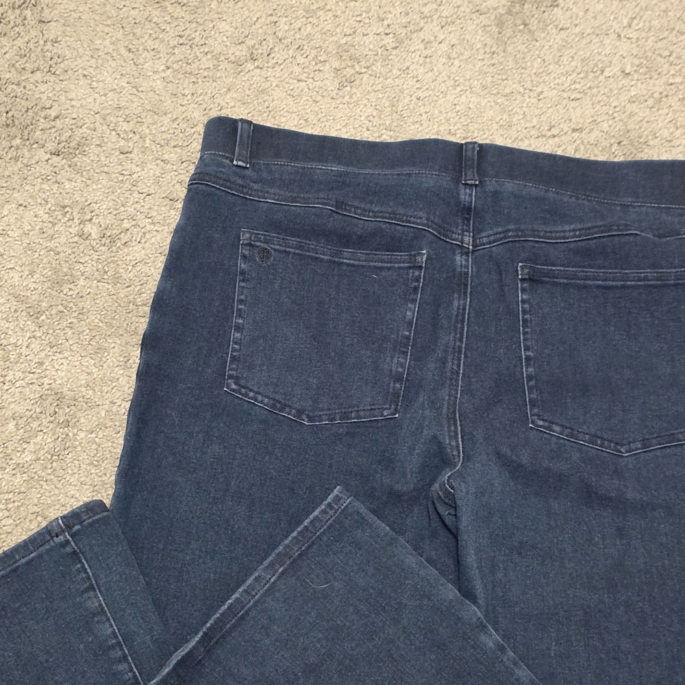 Betabrand Navy Wide-Leg Jeans for Women - Picture 5 of 5